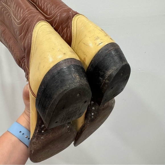 Tony Lama Vintage Cowboy Boots Women’s 6.5 Tan Brown Leather - Picture 9 of 11